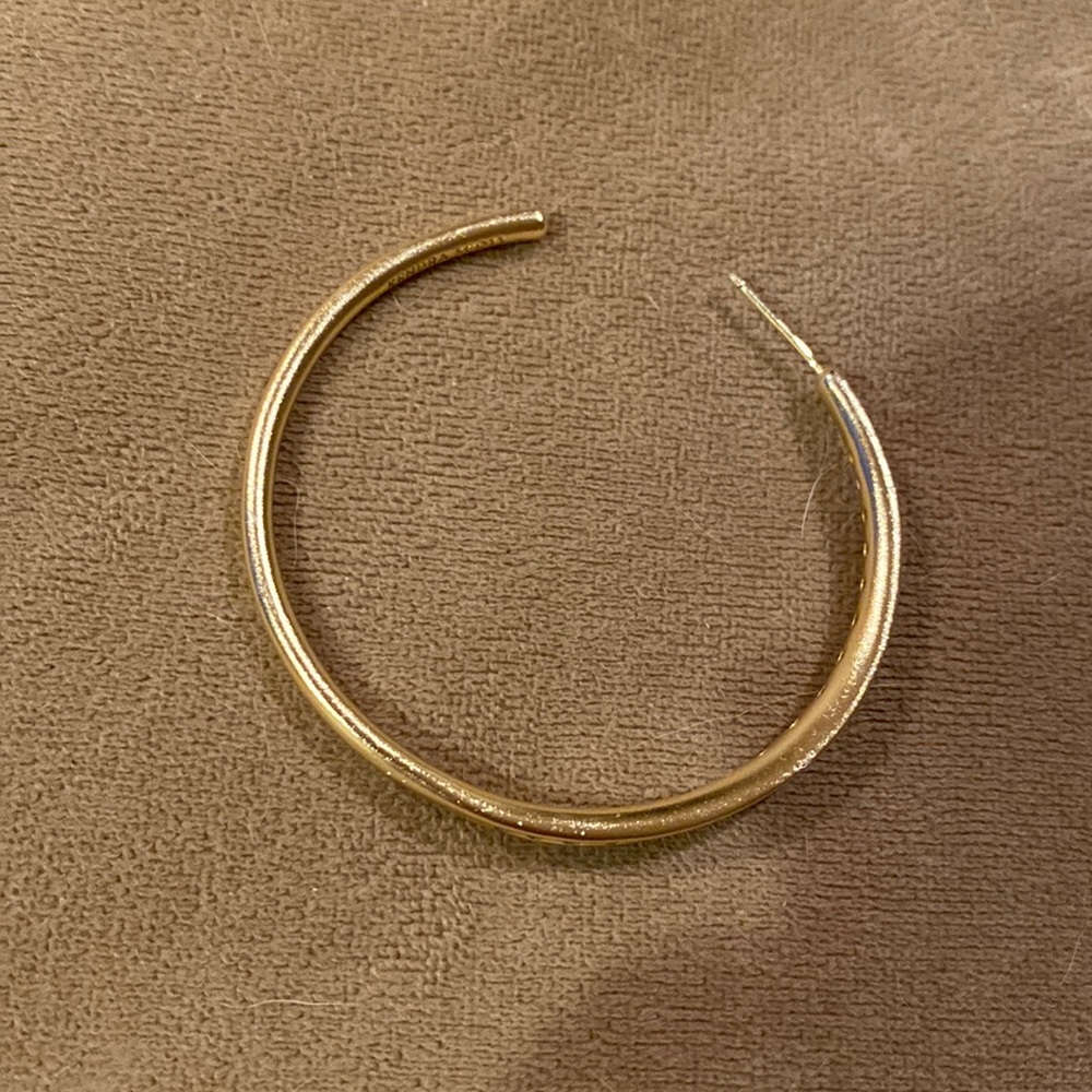 Kendra Scott Gold Hoop Earring